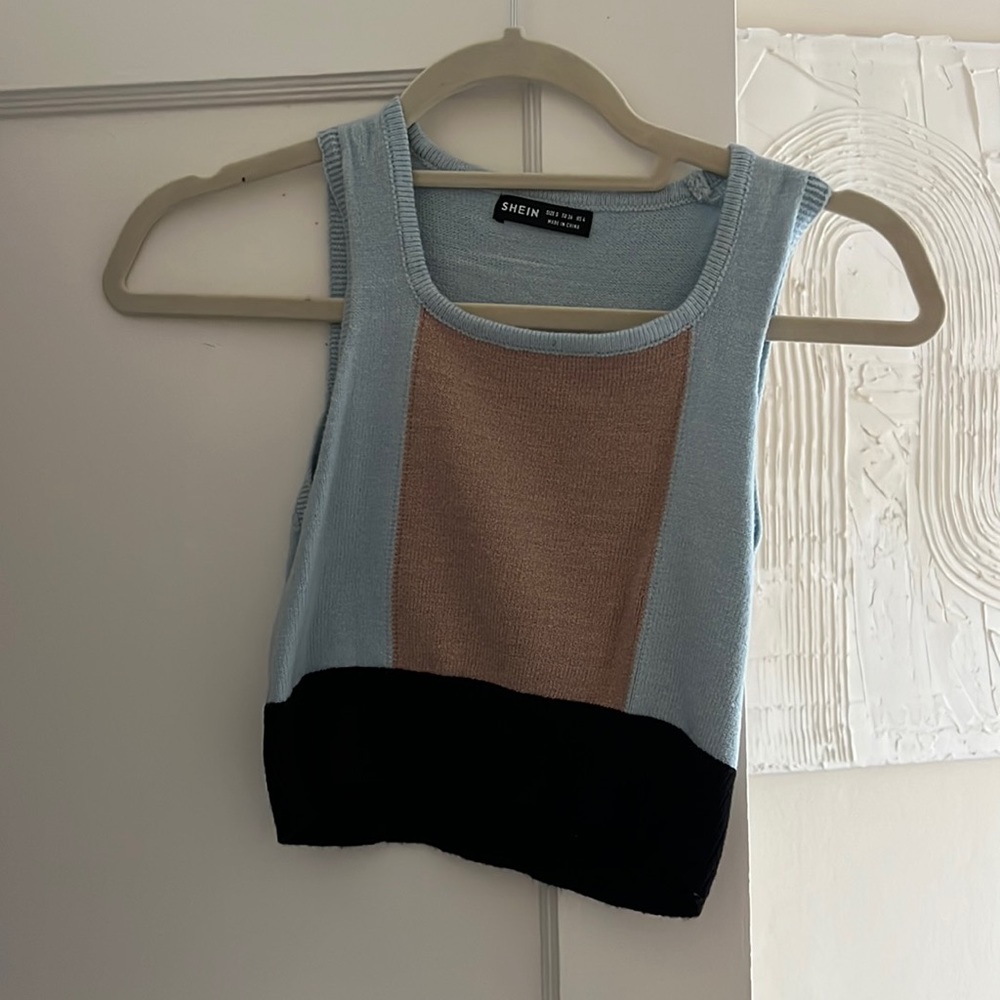 Super soft cropped tank